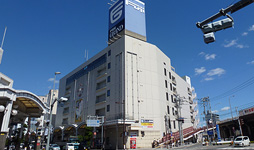 フジグラン岩国店