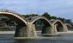 錦帯橋