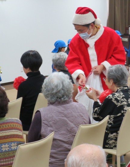 リタイアメントタウン合同企画　クリスマス会関連画像