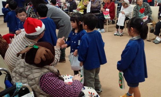 少し早めのクリスマス会関連画像